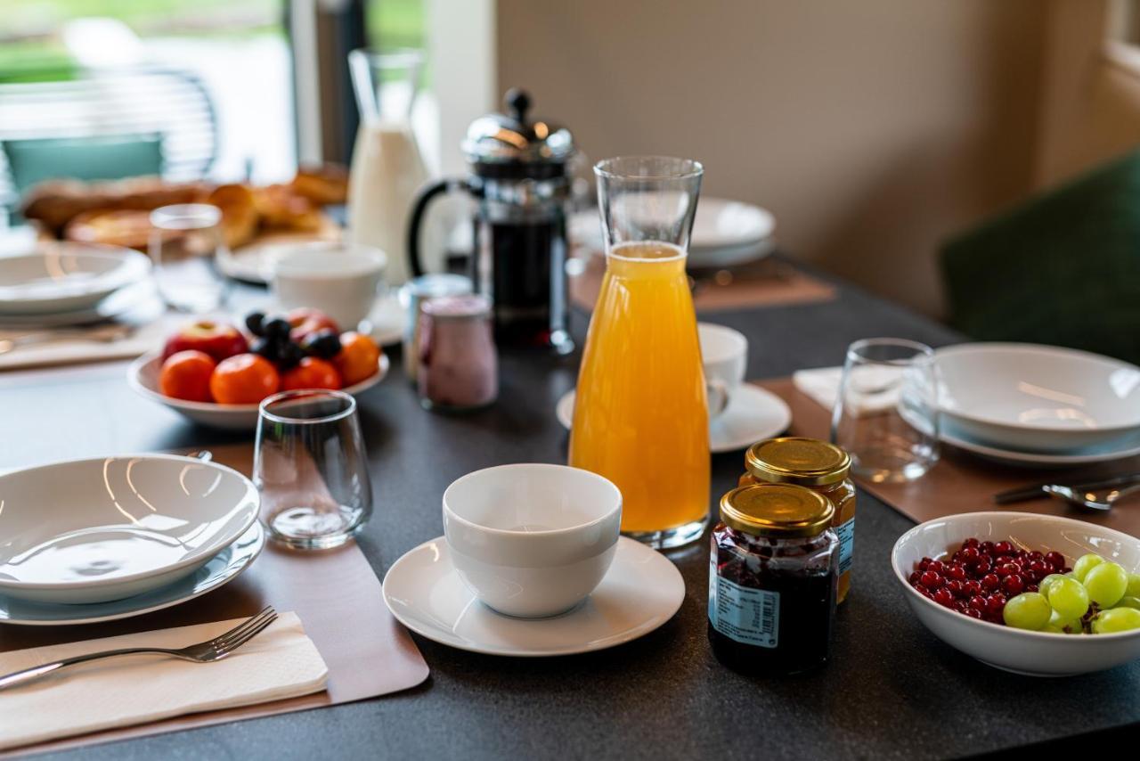 Les Sources Du Val Bed & Breakfast Saint-Pierre-du-Val Dış mekan fotoğraf
